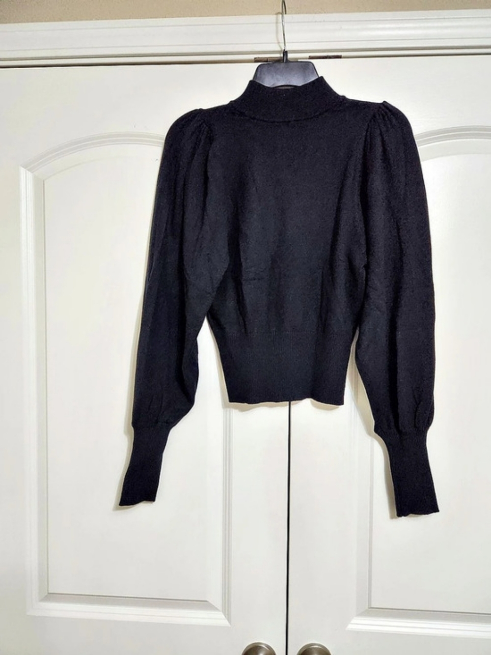 EXPRESS Black Puff Sleeve Turtleneck Sweater Sz XS